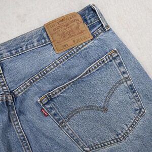 Vintage Levi's 501 Jeans Mens 36*x30‎ Blue Straight Leg Button Fly USA Made 90's